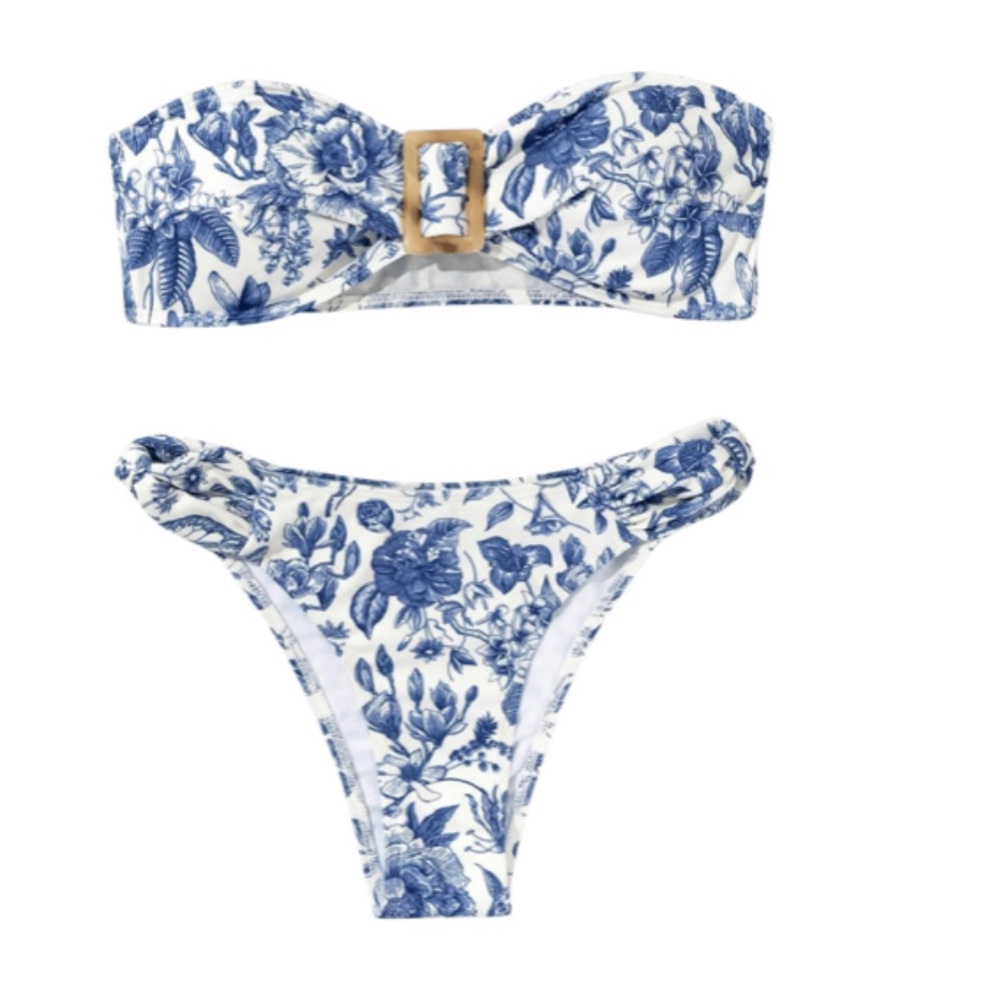 **NEW**Milumia Blue and White Floral Bikini Set with Bandeau Top